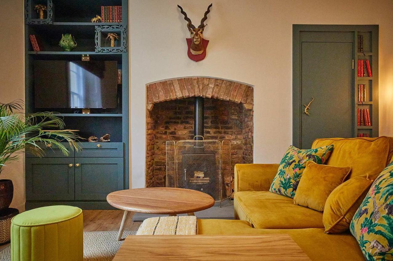 The Jungle Nook; Romantic Haven * Berwick Upon Tweed