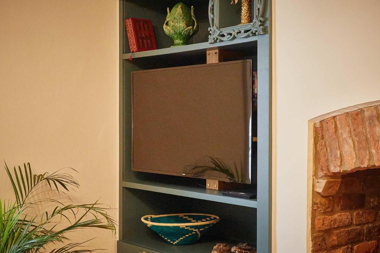 The Jungle Nook; Romantic Haven Apartment Berwick Upon Tweed